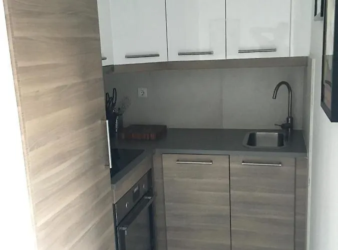 Apartman Ena *